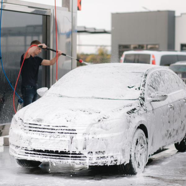 Jak prawidłowo dbać o swoje auto?