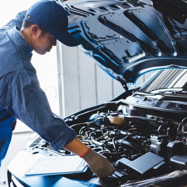 Najczęstsze usterki aut – jak im zapobiegać?