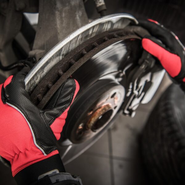 Wymiana tarcz hamulcowych – kompletny poradnik.