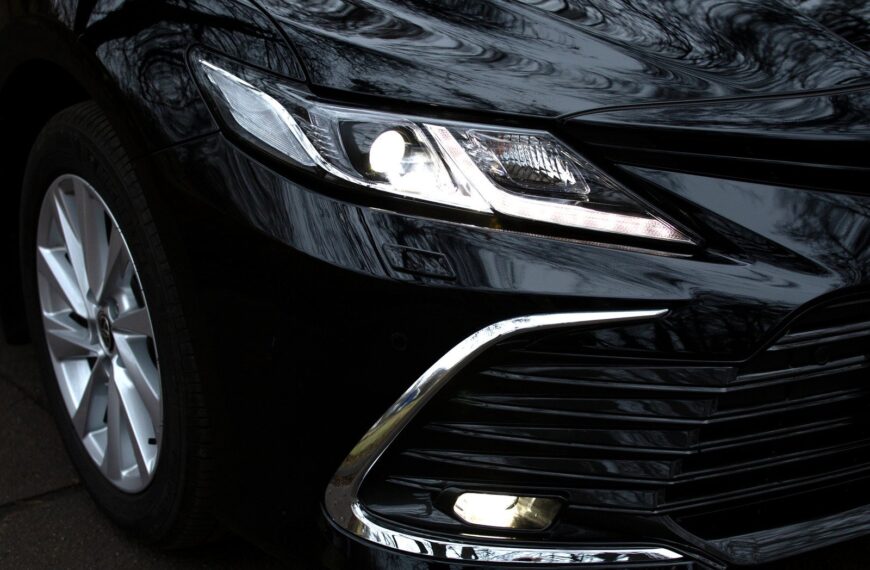 Jak zoptymalizować ustawienie świateł w samochodzie dla lepszej widoczności?