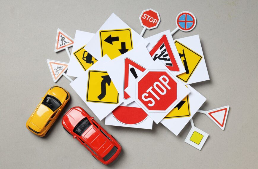 Techniki jazdy defensywnej – jak zwiększyć bezpieczeństwo na drodze?