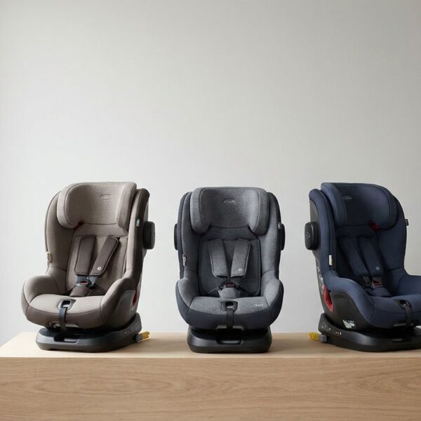 Fotele samochodowe dla dzieci – ranking najlepszych modeli